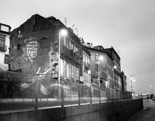 Deadcameras Fujifilm GF670 -11